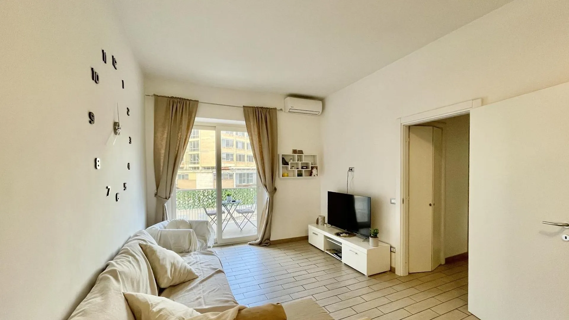 Domus Laterani By Jfm - Comfortable Apartment Big Terrace Colosseo location