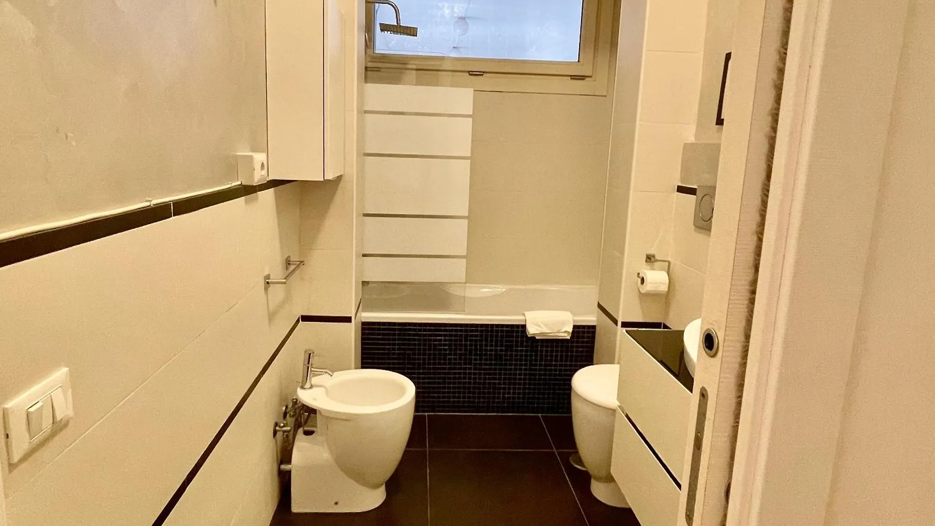Domus Laterani By Jfm - Comfortable Apartment Big Terrace Colosseo Rom